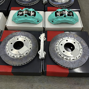 Kit de gros étriers de frein avec disques et plaquettes – Systèmes de tuning automobile haute performance compatibles avec Fortuner, Hilux, Innova - Product Image 2