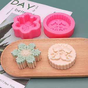 3D Cat & Snowflake Silicone Mold, DIY Baking <b>Craft</b> <b>Tools</b> for Soap, Scented Candle, Plaster, Cake, Chocolate, Candy Making - Product Image 4