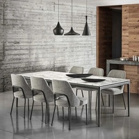 Ensemble de tables à manger 6 places de luxe en verre trempé Table à manger d'intérieur américaine en aluminium noir