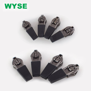 Fancy Hot Fashion DSYG Semi Auto Lock <strong>Slider</strong> With <strong>Rubber</strong> Puller Multi-size for Garment Zipper - Product Image 5
