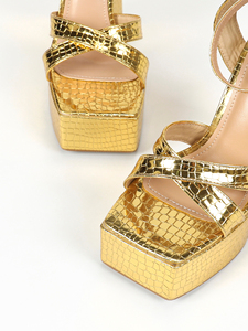 Sandalias de Tacón Súper Alto con Plataforma Impermeable y Punta Cuadrada Dorada, Estilo Europeo y Americano, Sexy, Verano 2024 - Product Image 5