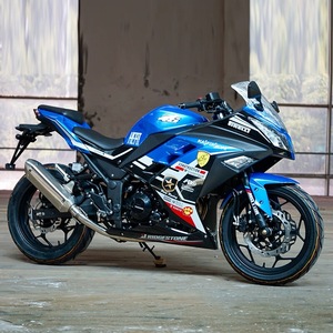 Motocicleta Kawasaki Mini Ninja <span class=keywords><strong>de</strong></span> <span class=keywords><strong>Segunda</strong></span> <span class=keywords><strong>Mano</strong></span>, <span class=keywords><strong>de</strong></span> Gasolina, con Motor <span class=keywords><strong>de</strong></span> 250cc y 400cc - Extremadamente Potente - Product Image 3