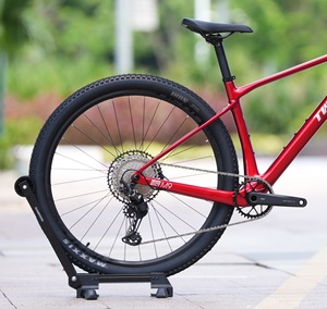 จักรยานเสือภูเขาคาร์บอนไฟเบอร์ขนาด 29 นิ้ว รุ่น M9 น้ำหนักเบา - Product Image 5