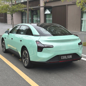 Film vinyle pour voiture PVC Macarons Moonlight Jade Green pour changer la couleur de votre voiture, donnez à votre voiture un aspect neuf et élégant - Product Image 4