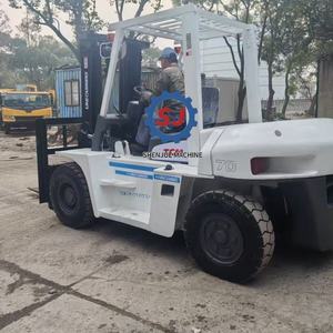 Montacargas TCM 70 Usado de 7 Toneladas, Fabricado en Japón, de Alta Calidad, con Motor Diésel, Equipo de Ingeniería Mecánica - Product Image 5