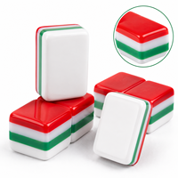 Ensemble de Mahjong américain de 160 tuiles Holiday Jewel rouge, vert et turquoise avec boîte cadeau de Noël personnalisée OEM