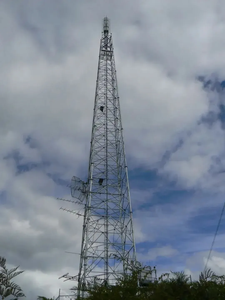 Torre di Telecomunicazione Autoportante a 3 Gambe, Torre in Acciaio Zincato a Caldo con Struttura a Traliccio - Product Image 4
