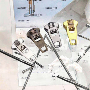 Manufacturer Wholesale QLQ Jeans Zipper Slider Spring Lock Aluminum Plated Custom Metal <b>Puller</b> - Product Image 3