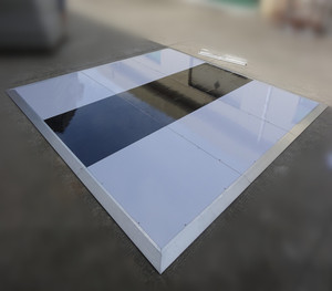 Panneaux de sol de danse modernes à haute brillance, blanc et noir à carreaux, pour la décoration d'événements - Product Image 4
