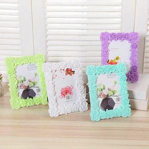 Cadre photo en PVC Qi Xing 6x4 pouces, design rose, décoration de salon, décoration de bureau - Product Image 1