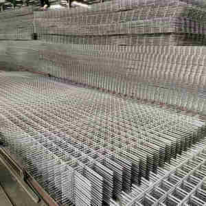 Rouleau de clôture de champ <span class=keywords><strong>en</strong></span> fil métallique tissé à nœuds fixes avec revêtement de <span class=keywords><strong>zinc</strong></span> lourd, clôture de paddock, treillis métallique galvanisé, clôture pour moutons, bovins, gibier, clôture de ferme - Product Image 3