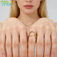 Bague ouverte double couche avec détail boule, plaqué or 18 carats, en acier inoxydable, réglable, bijoux minimalistes pour femmes et hommes
