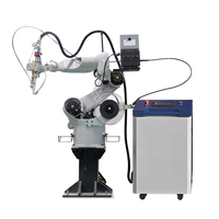 Cellule de soudage laser robotisée 6 axes 3000W avec système de suivi de la couture par positionnement externe pour composants aérospatiaux et machines lourdes