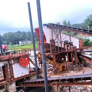 Concasseur à mâchoires à moteur diesel, équipement de concassage de pierres pour l'exploitation minière à petite échelle - Product Image 4