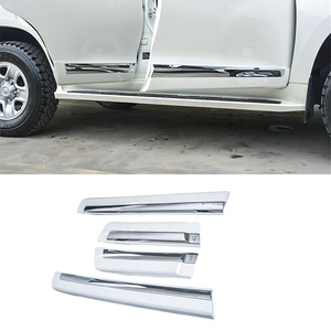 Bandes de moulage argentées garniture latérale moulure de porte latérale chromée bande de grattage de porte décorative pour <span class=keywords><strong>Toyoyta</strong></span> Land Cruiser - Product Image 2