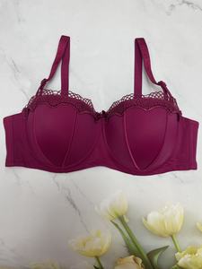 <span class=keywords><strong>Reggiseno</strong></span> Push-Up <span class=keywords><strong>con</strong></span> <span class=keywords><strong>Ferretto</strong></span> a Tre Ganci, <span class=keywords><strong>Coppa</strong></span> <span class=keywords><strong>C</strong></span>, Comodo e Traspirante, <span class=keywords><strong>con</strong></span> Ricami e Strass, Mezza <span class=keywords><strong>Coppa</strong></span> Sexy per Donna - Product Image 3