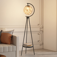 Personnalité créative moderne lampadaire LED métal et bois/acrylique abat-jour verre orbe trépied placement pour salon chambre