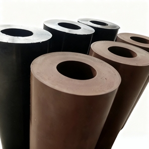 ZenithSeal, caoutchouc de silicone personnalisé de haute qualité, moulage personnalisé en EPDM/NBR pour l'étanchéité - Product Image 3