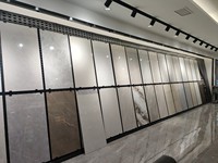 Dalles de sol en porcelaine polie grand format fines pour salon, hall, extérieur avec isolation thermique