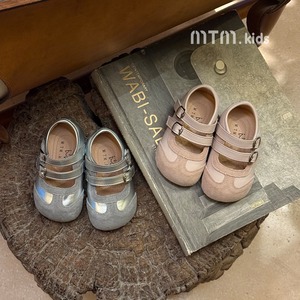Chaussures de princesse pour filles, nouveau style, chaussures de ballet souples pour enfants, chaussures d'apprentissage souples pour bébés, chaussures plates à bout carré pour filles - Product Image 1