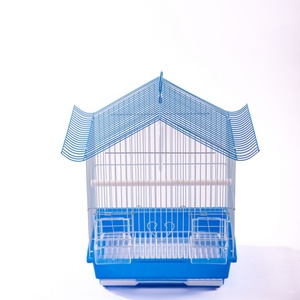 Cage à oiseaux en métal 2026 avec base marron et treillis doré pour oiseaux d'intérieur – Style classique, conception durable - Product Image 4