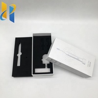 Boîte cadeau transparente en forme de livre pour gloss à lèvres imprimé, avec fenêtre en mousse noire rose, revêtement UV, matériaux recyclés