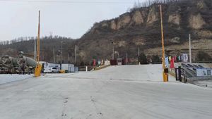 Parco logistico autostradale 11.6m asta di spina di pesce entrata ferroviaria che attraversa barriera automatica del braccio - Product Image 6