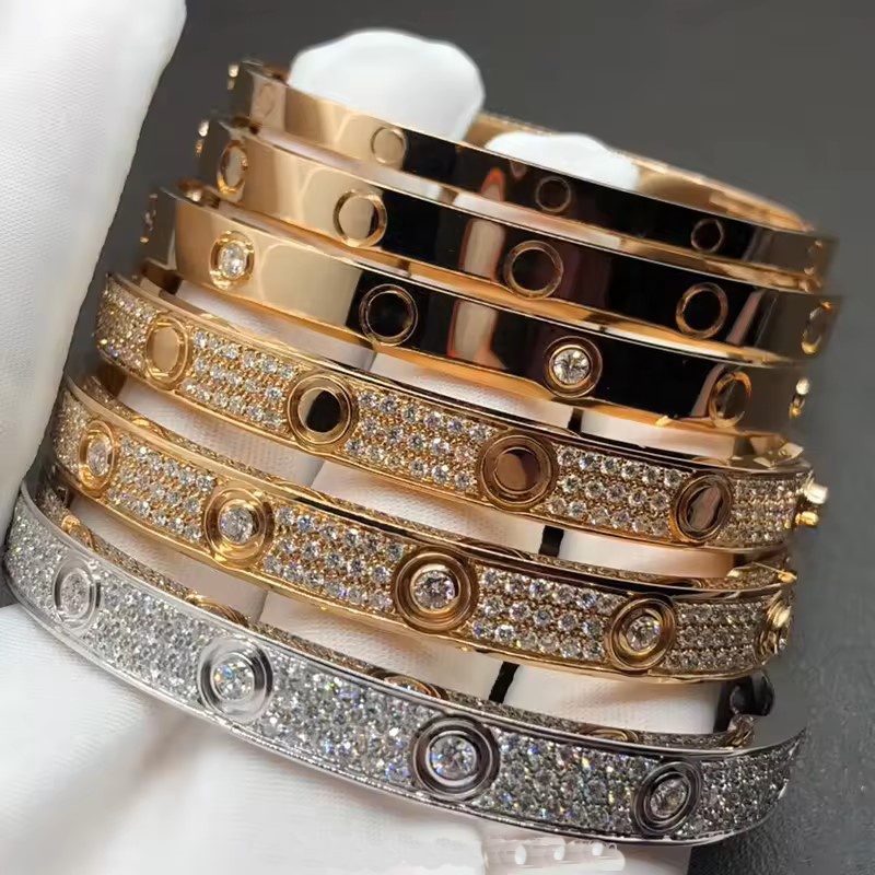 diamond bangle cartier