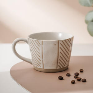 Tasse à café en céramique de Chaozhou 301-400ml, faite à la main, style japonais, tasse cadeau, couleur unie, design rétro - Product Image 1