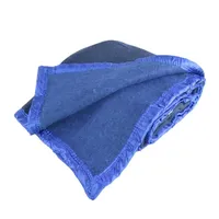 Couverture en polaire douce et épaisse brossée pour avion Couverture portable tricotée personnalisée en laine recyclée bon marché Polyester/acrylique de couleur personnalisée