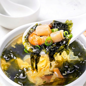 Base de sopa coreana Miyeokguk, bloques Laver de 4kg, rehidratación rápida en caldo caliente para restaurantes ocupados - Product Image 1