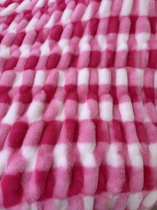 Chăn lông giả thỏ mềm mại, hai mặt, chất liệu spandex xếp ly sang trọng, kích thước 30*36 inch, dùng cho mùa đông - Product Image 6