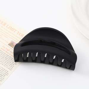 Pinza de Pelo de Silicona con Diseño de Tiburón para Otoño/Invierno, Accesorio de Moda - Product Image 6