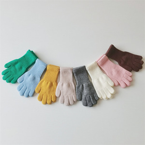 YJ031 Guantes de color sólido al por mayor para el invierno - Product Image 4