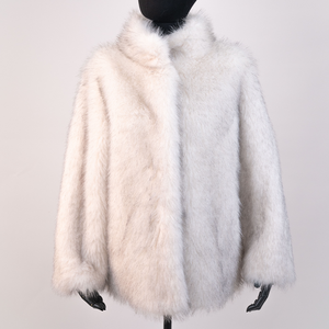 फैक्टरी थोक प्यारा नकली खरगोश फर कोट सफेद सुरुचिपूर्ण नकली फर जैकेट नकली फर कोट महिला - Product Image 1