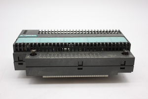 قطعة واحدة أصلية من ماركة 6ES7 131-0BH00-0XB0 - Product Image 2