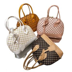 Sac à bandoulière tendance en tricot léger et minimaliste pour téléphone, sac à main pour femme, design original - Product Image 1