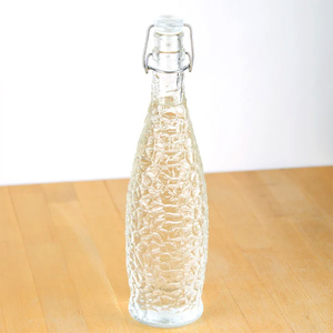 Créer des bouteilles à couvercle transparent avec Logo de motif décoratif en relief 500ml bouteilles de vin en verre à bascule pour jus de fraise - Product Image 3