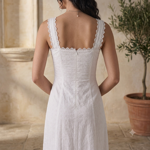 Robes trapèze élégantes et respirantes pour femmes, style streetwear, vente en gros, fabriquées au Vietnam avec des matériaux durables, OEM ODM - Product Image 2