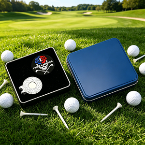 Bracelet marqueur de balle de golf magnétique à bords martelés avec logo personnalisé, simple et basique, gravure laser, clip vierge pour casquette - Product Image 1
