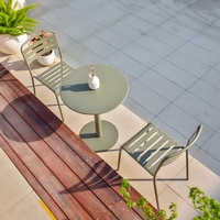 Ensemble bistro d'extérieur en fer, 3 pièces, chaises de café en métal avec revêtement en poudre antirouille pour café commercial, restaurant, balcon