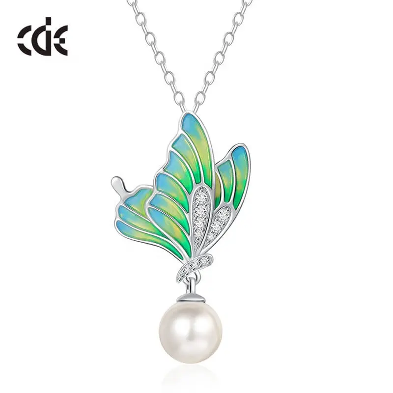 CDE Beautiful Custom Fashion Crystal Jewelry Women Butterfly Necklace