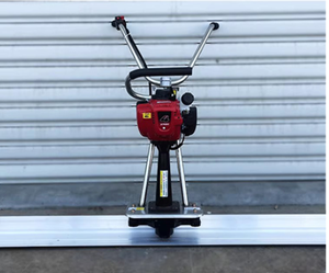 ไม้บรรทัดปรับระดับคอนกรีตแบบสั่นสะเทือน ใช้เครื่องยนต์เบนซิน พกพาสะดวก สำหรับงานก่อสร้างพื้น  (จากโรงงาน) - Product Image 3