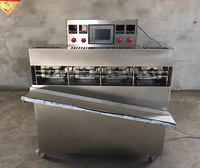 Machine de remplissage et de scellage automatique à grande vitesse pour jus, eau, gelée, boissons, glaces, sachets de jus de fruits, eau minérale