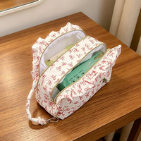Sac de rangement pour lingettes de voyage en gros avec impression personnalisée sur le dos, pochette étanche pour lingettes humides, design personnalisé du côté inversé pour bébé