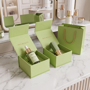 Premium Luxury Rigid Cardboard <b>Large</b> Magnetic Cosmetic Packaging Paper Magnet <b>Gift</b> <b>Box</b> With Custom Logo - Product Image 3