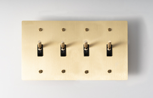 Interruptor de palanca moleteado de latón dorado estándar americano para hotel, con toma USB GFCI de 15A y 110V, modelo CS-0221, interruptor de luz - Product Image 6