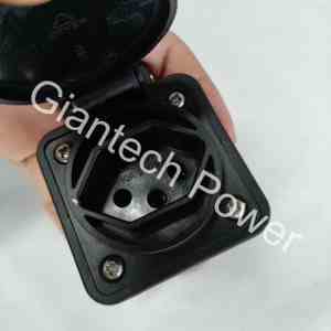 Adaptateur de décharge de type 2 AC EV Adaptateur de charge AC EV Type 2 Swiss Plug Discharger OEM Order - Product Image 5