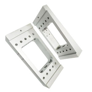 Mecanizado <span class=keywords><strong>CNC</strong></span> Fresado para Equipos Industriales Mesa Grande de Aluminio Fijación de Roscas Prototipo de Pequeña Cantidad Marca OEM - Product Image 1