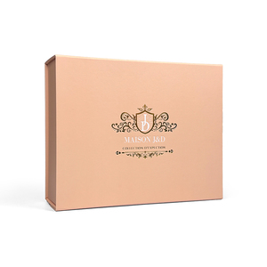 <span class=keywords><strong>2025</strong></span> nóng bán tùy chỉnh màu hồng có thể gập lại hộp quà tặng với Ribbon xử lý sang trọng từ bao bì hộp cho quần áo mỹ phẩm hộp giấy - Product Image 4